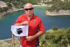 Alain Guillon en Corse - Mai 2014 (J'ai voulu faire du recrutement, mais BASTIA m'a devancé et engagé Makélélé avant moi lol)